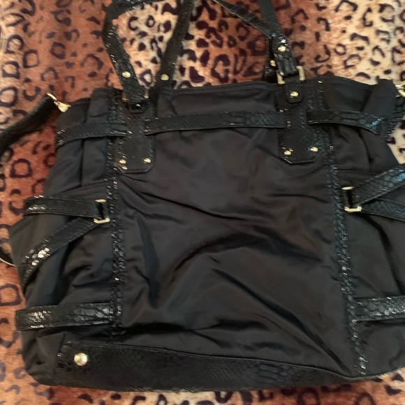 MICHAEL KORS BLACK LEATHER NYLON BAG, EXCELLENT CONDITION. - Picture 6 of 8